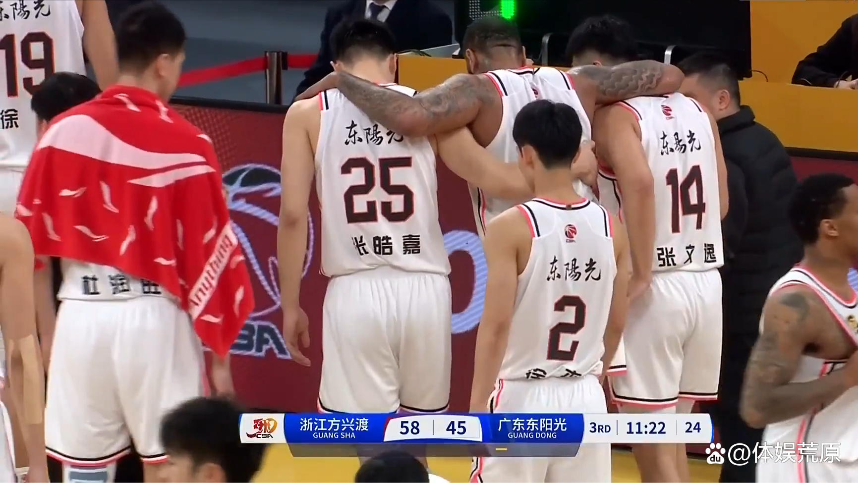 体育巨头踢馆CBA，上演超级对决